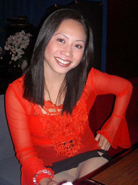 filipina_2004_242